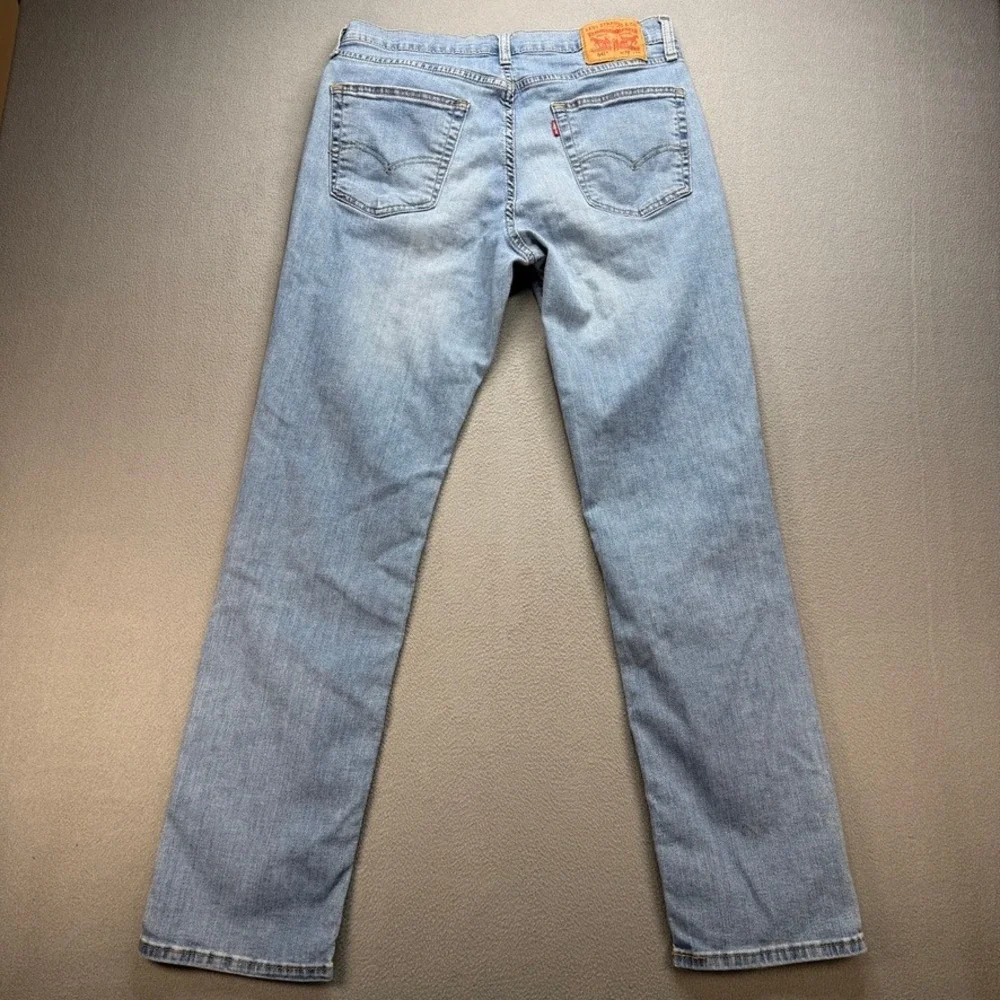 Levis 541 Jeans Athletic Taper Fit 32x34 (FIT 32x31) Blue Denim Faded Classic